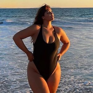 NWT - MAOI Mahina One Piece - Lava Black